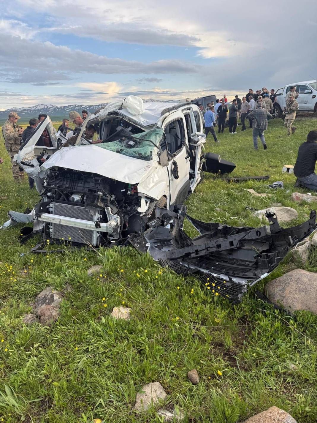 Kaza değil katliam! 3 ölü, 4 yaralı 2